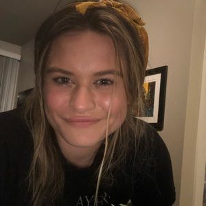 Meet your Posher, Natalie